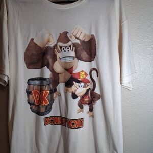 Donkey Kong  Ninetendo Mens L WITH TAG NEW  260567